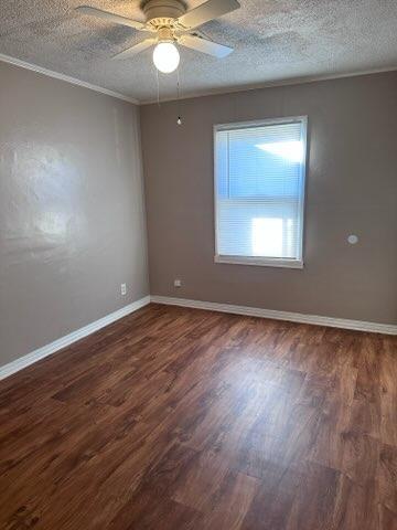 Building Photo - 2107 Hardin Dr