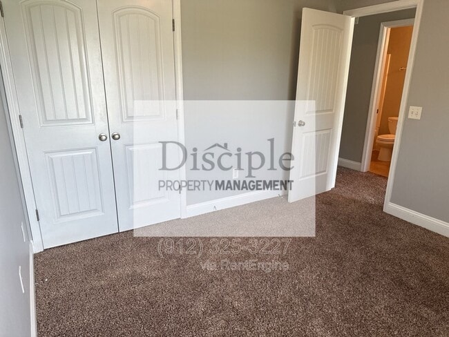 Building Photo - 387 O'Hara Dr