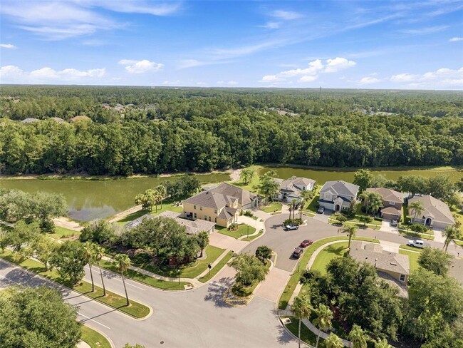 Building Photo - 2734 Silvermoss Dr