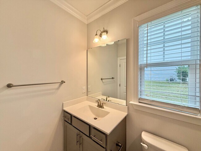 Building Photo - Remodeled 4BD, 3BA Wake Forest Home with L...