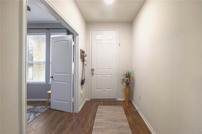 Building Photo - 12309 Calibri Ln