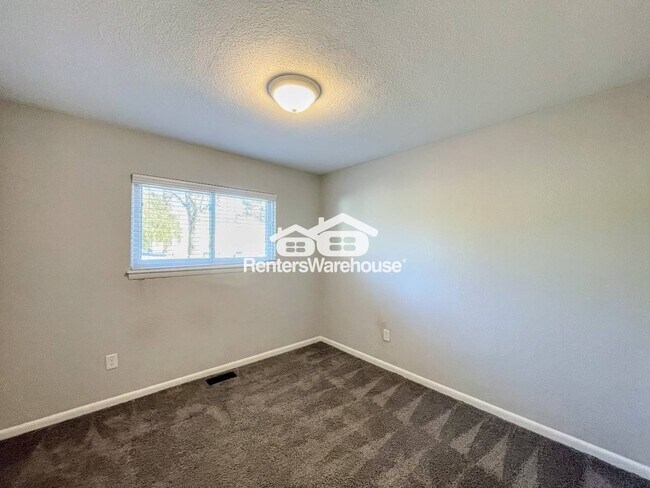 Building Photo - 712 Houdon Ln