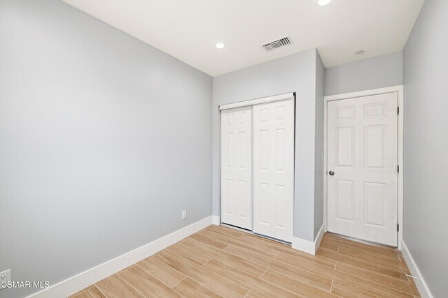 Building Photo - 13102 Filmore St