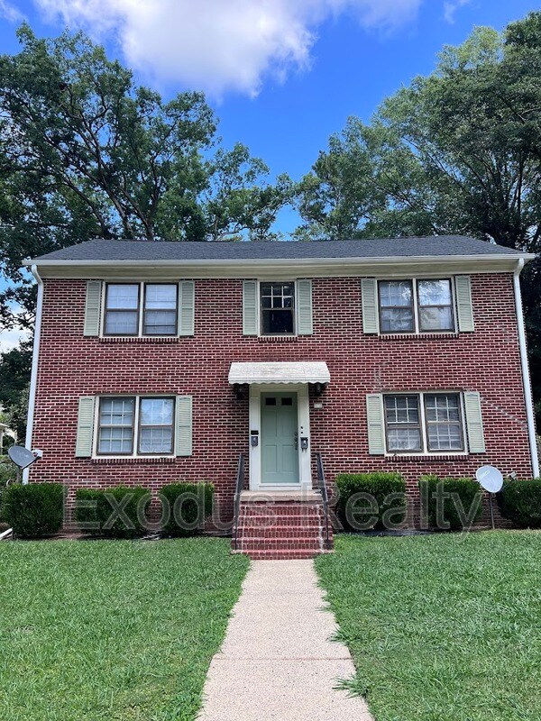 Building Photo - 310 N Gulf St