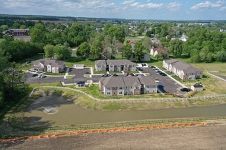 Building Photo - Canal Crossing