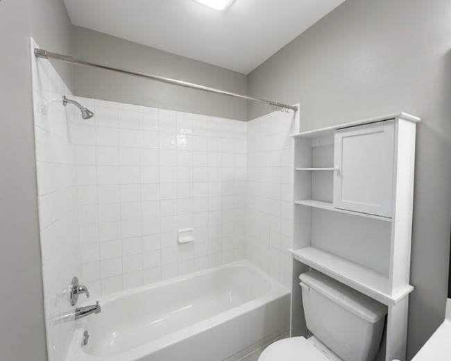 Building Photo - AVAILABLE NOW; APPLY AT OUR WEBSITE TODAY!!