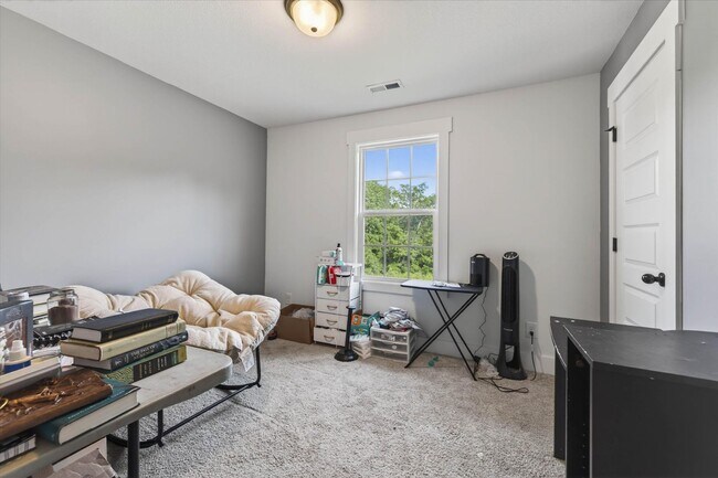 Building Photo - 542 Judah Cir