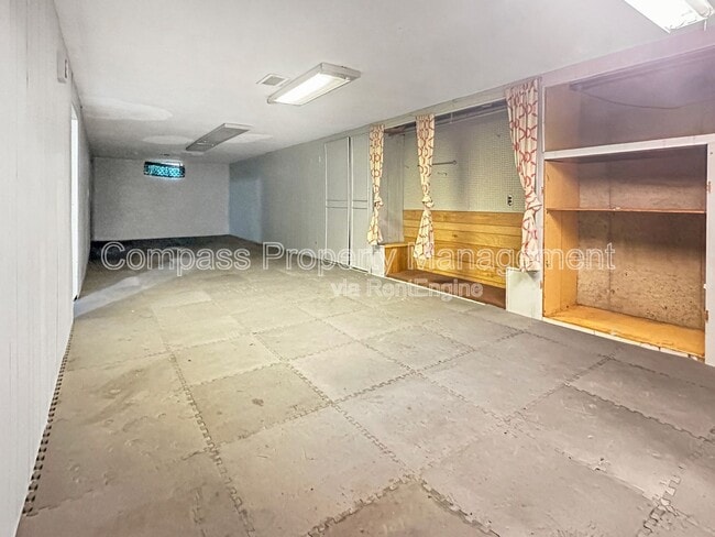Building Photo - 1723 Kentfield St SW
