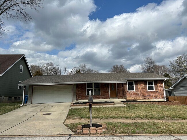Building Photo - 691 WALNUT POINT DRIVE | BALLWIN 63021