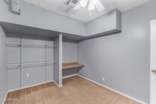 Building Photo - 8902 E Cholla St