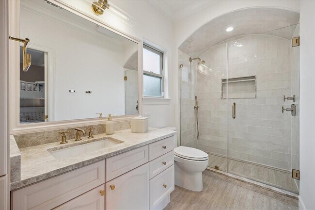 Building Photo - 6206 Piping Rock Ln