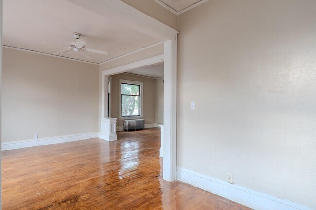 Building Photo - 1148 N 33rd St