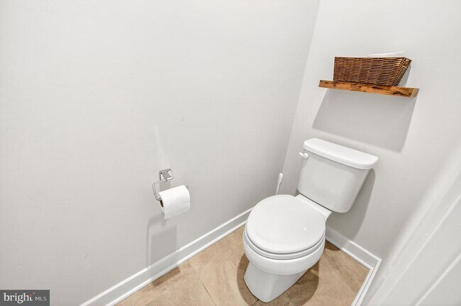 Building Photo - 167 Aspen Ln