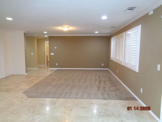 Building Photo - Large West Lancaster 2 Story Built in 2004 with 3638 sq. ft.