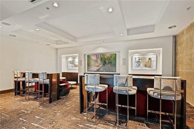 Building Photo - 400 W Peachtree St NW