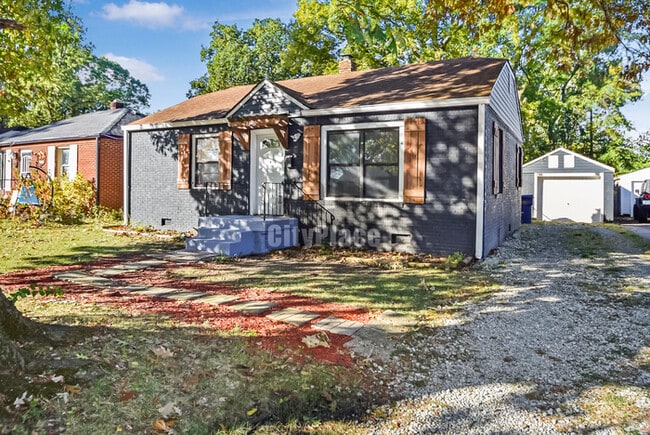 Building Photo - 4512 Payton Ave