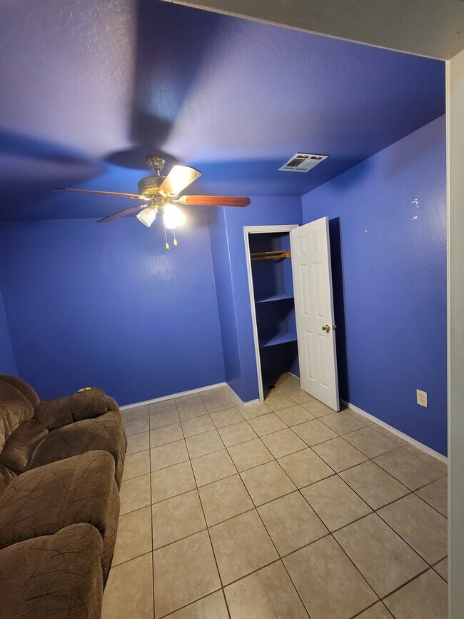 3617 Eucalyptus Dr 3617 Eucalyptus Dr Bakersfield CA 93306 Apartment Finder