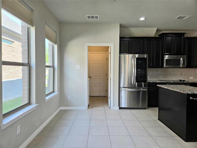 Building Photo - 1016 Hartman Dr