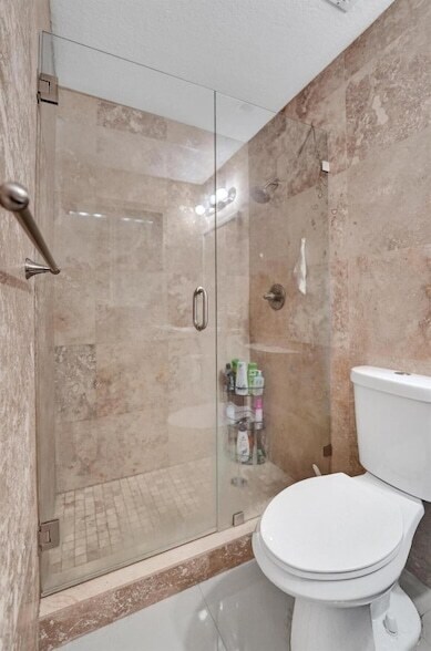 Building Photo - 3322 McKinley St