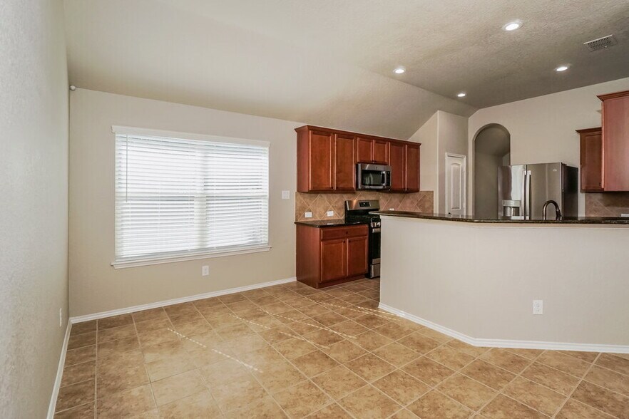 Building Photo - 8510 Winchester Way