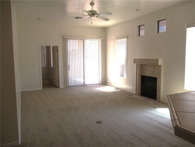 Building Photo - 2675 Desert Flowers Dr