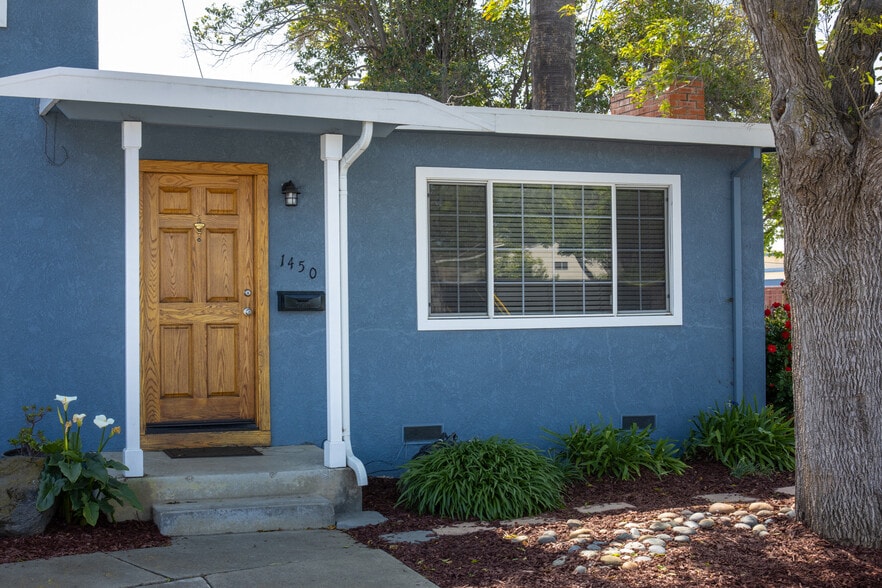 Primary Photo - 1450 F St