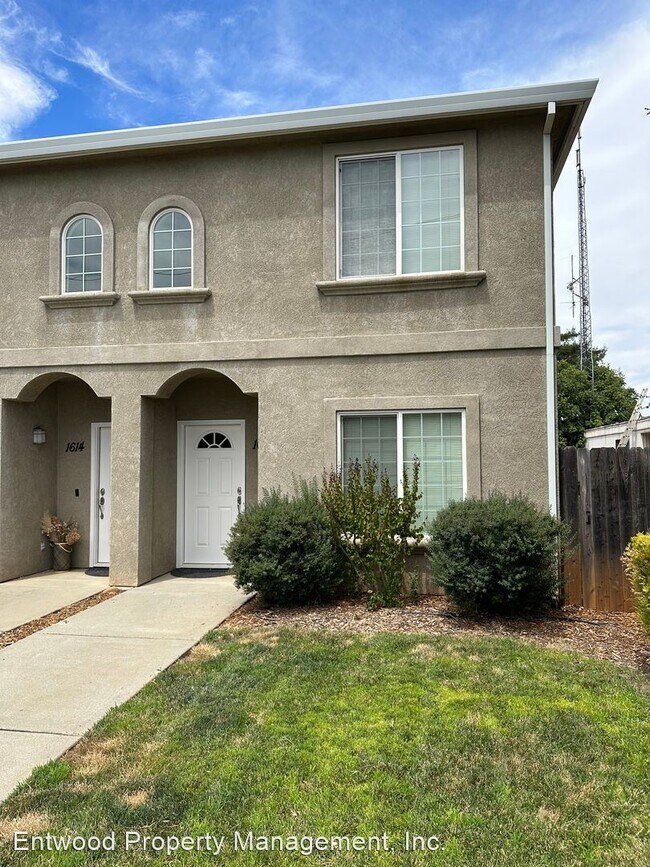 3 br, 2.5 bath House 1616 Manzanita 1616 Manzanita Ave Chico CA