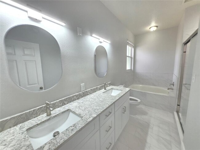 Building Photo - 4211 2nd Ave E