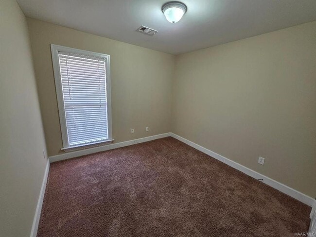 Building Photo - 9354 Wrens Way