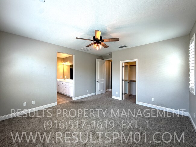 Building Photo - 1280 Goldenrod Way