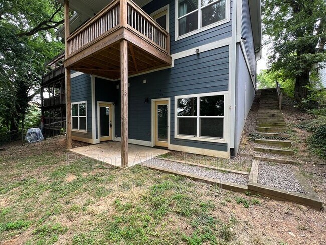 Primary Photo - 6 Dundee St