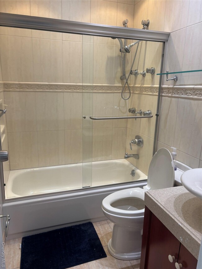 Building Photo - 3497 Weidner Ave