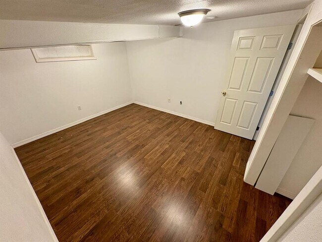Building Photo - 5213 Tucker Hill Ln