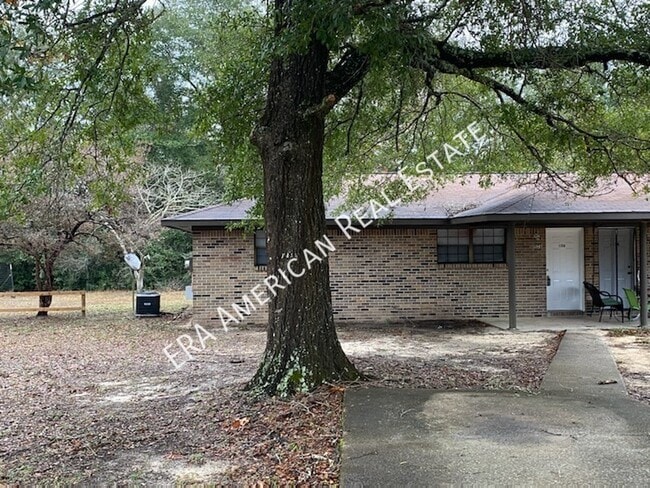 Primary Photo - 129 Twin Trees Dr