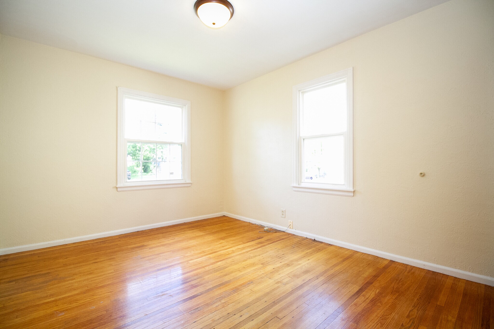 Building Photo - 1823 Marlow Rd