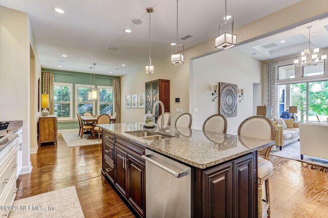 Building Photo - 14909 Venosa Cir