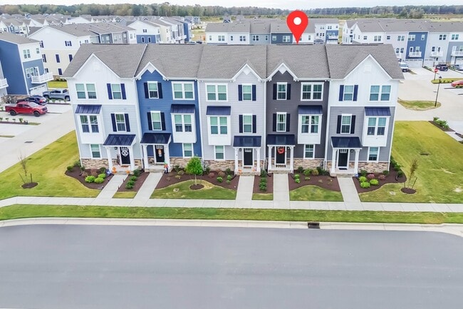 Building Photo - 302 Lydia St