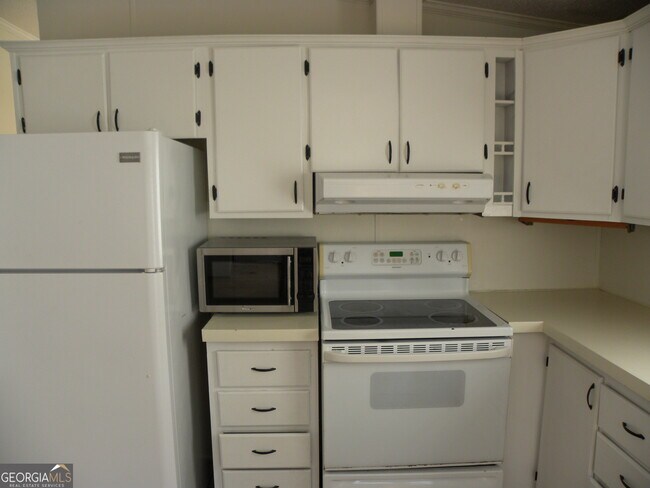 Building Photo - 297 Bell Acres Rd