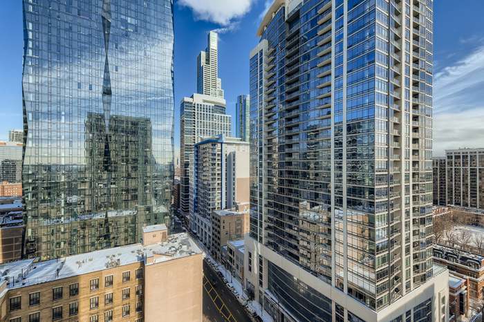 Building Photo - 1400 S Michigan Ave