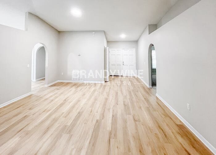 Building Photo - 4396 Marsh Hawk Dr S