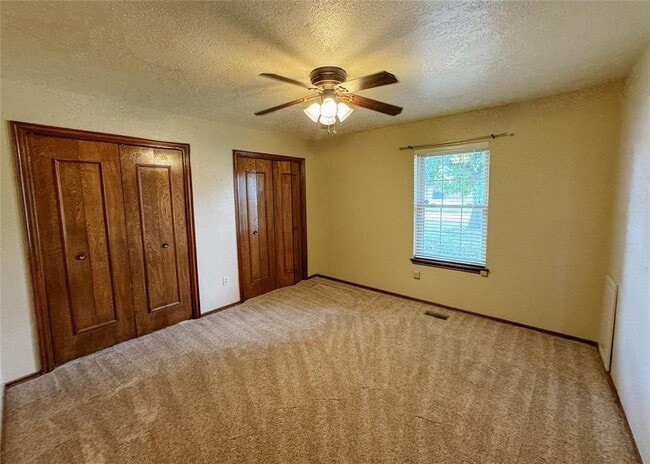 Building Photo - 14212 Mt Vernon Pl