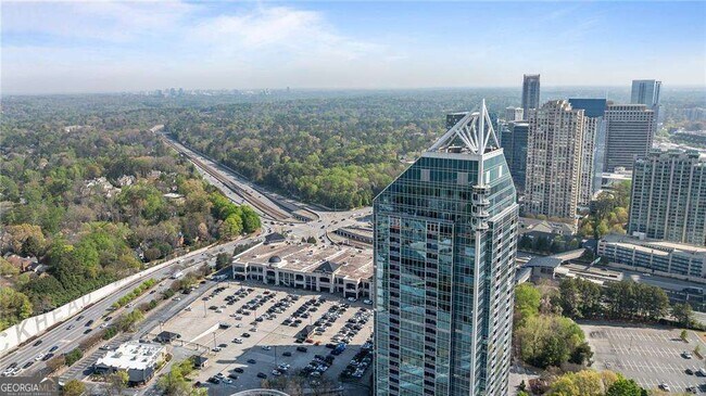 Building Photo - 3338 Peachtree Rd