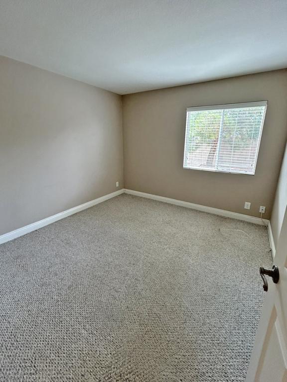 Building Photo - 13526 W Nolina Dr