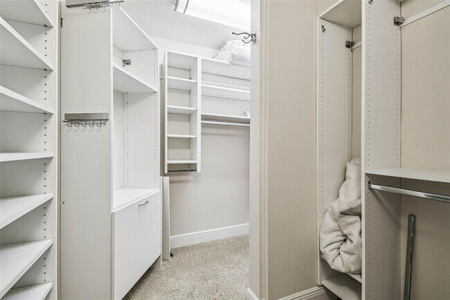 Building Photo - 4161 Rolling Springs Dr