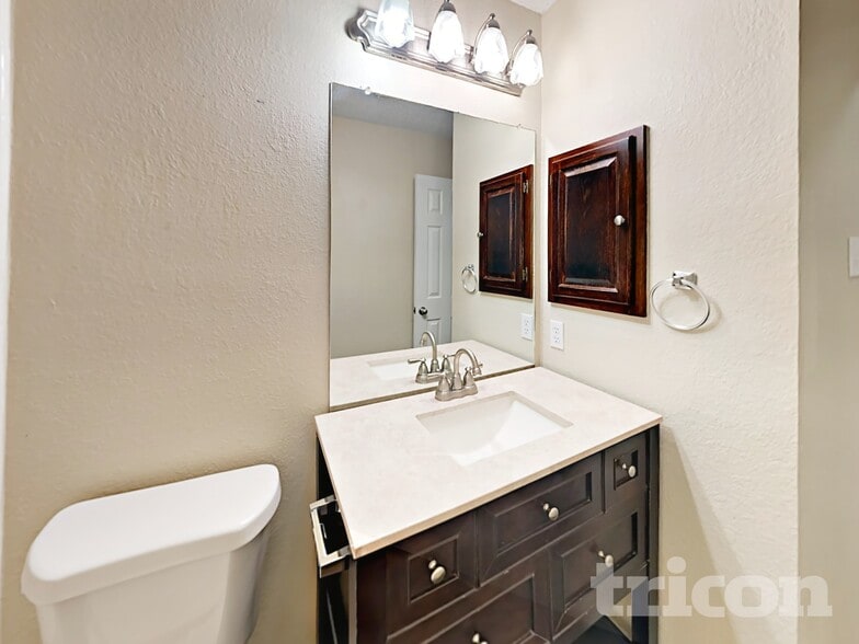 Building Photo - 7321 Indiana Ave