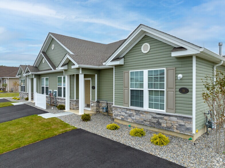 Ocean Breeze (55+) 36 Gooseberry Dr Barnegat NJ 08005 Apartment Finder