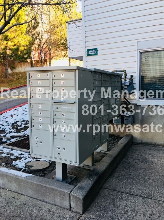 Building Photo - 531 S 900 E