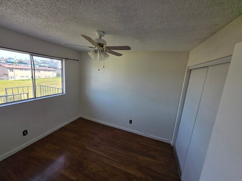 Building Photo - 241 50th St