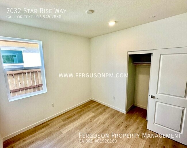 Building Photo - 7032 Star Rise Wy