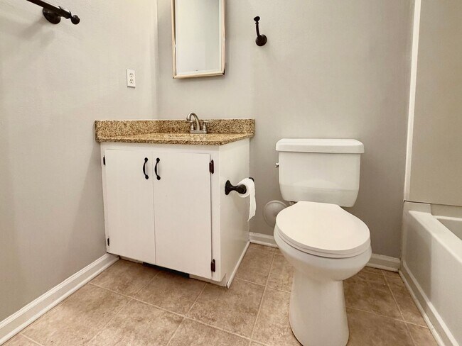 Building Photo - 3109 Henslowe Dr